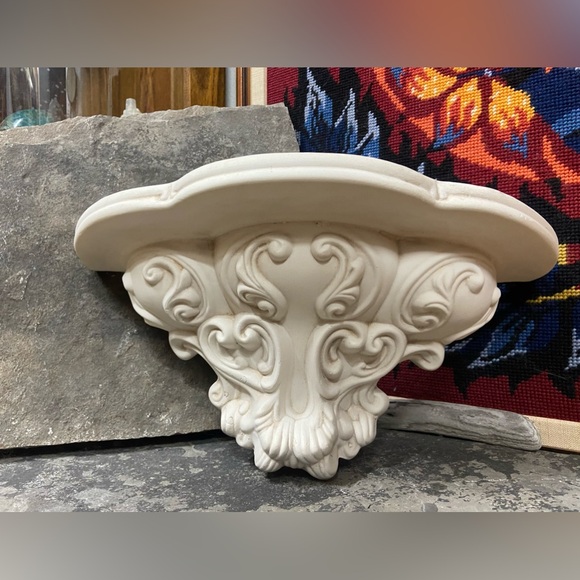 Hand Cast Plaster Filigree Floating Shelf - Picture 7 of 11